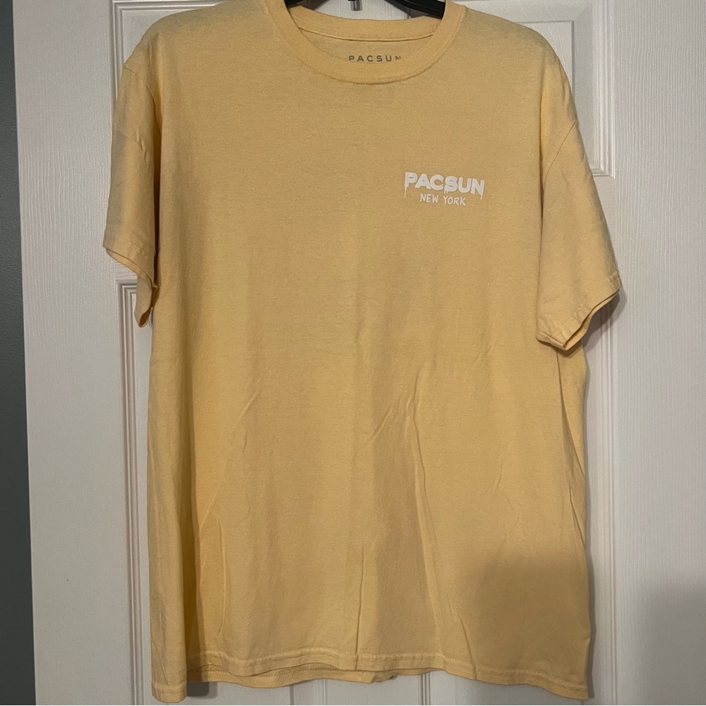 PacSun Light Yellow Short Sleeve Tee